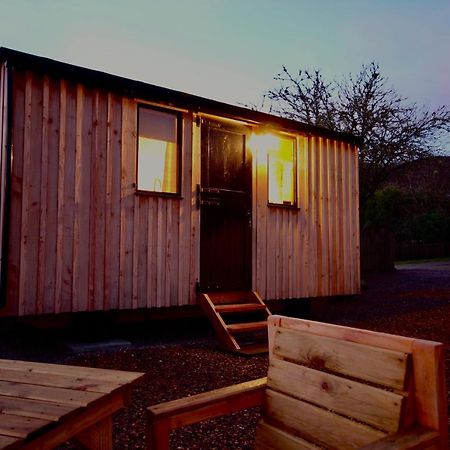 Per Ardua Shepherds Hut Fort William Extérieur photo
