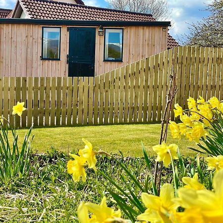 Per Ardua Shepherds Hut Fort William Extérieur photo